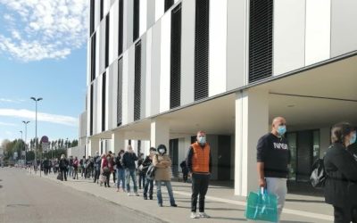 Assembramenti NOA Ospedale Apuane