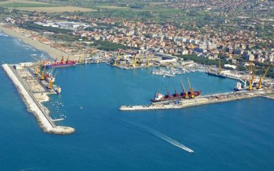 Marina di Carrara porto