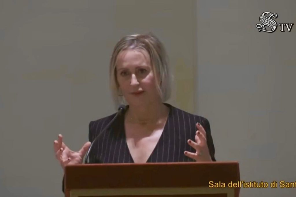 Migranti, la vicesegretario nazionale di Forza Italia e responsabile esteri del partito azzurro Deborah Bergamini Grazie a Forza Italia e al Governo oggi il tema è priorità nell'agenda europea